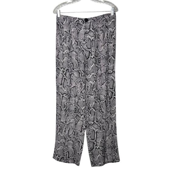 Showpo. Pants - Showpo Black Gray White Snakeskin High Rise Straight Leg Pants Women's 6